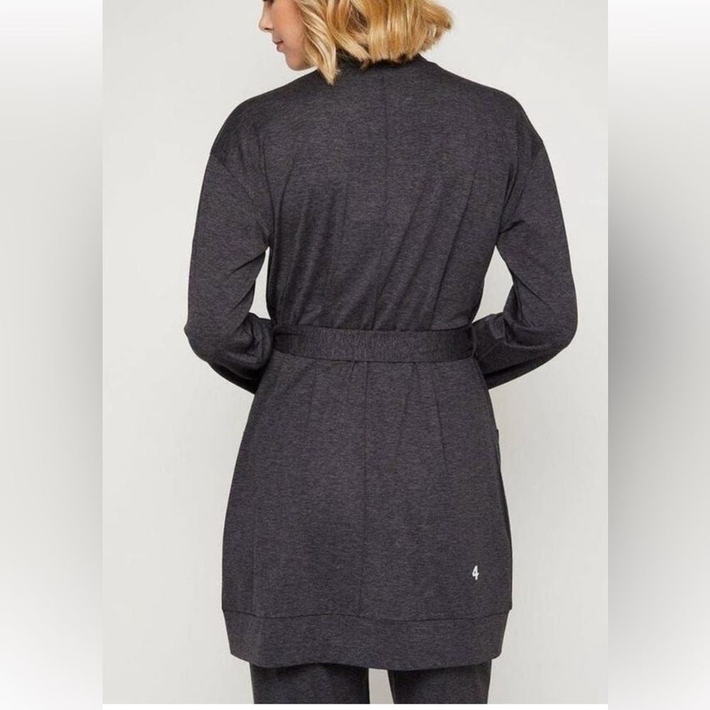 FourLaps Stratus Wrap *NEW WITH TAGS* - Picture 2 of 15